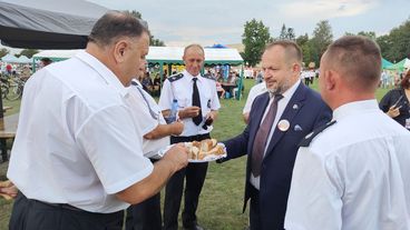 Gmina Ostrówek była gospodarzem niedzielnych Dożynek Powiatu Wieluńskiego